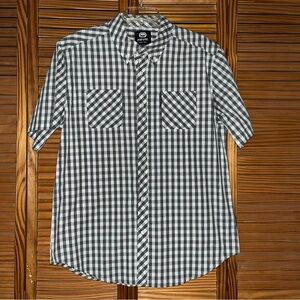 Ecko Unlimited Short Sleeve Gray/White Large‎ Button Down Shirt